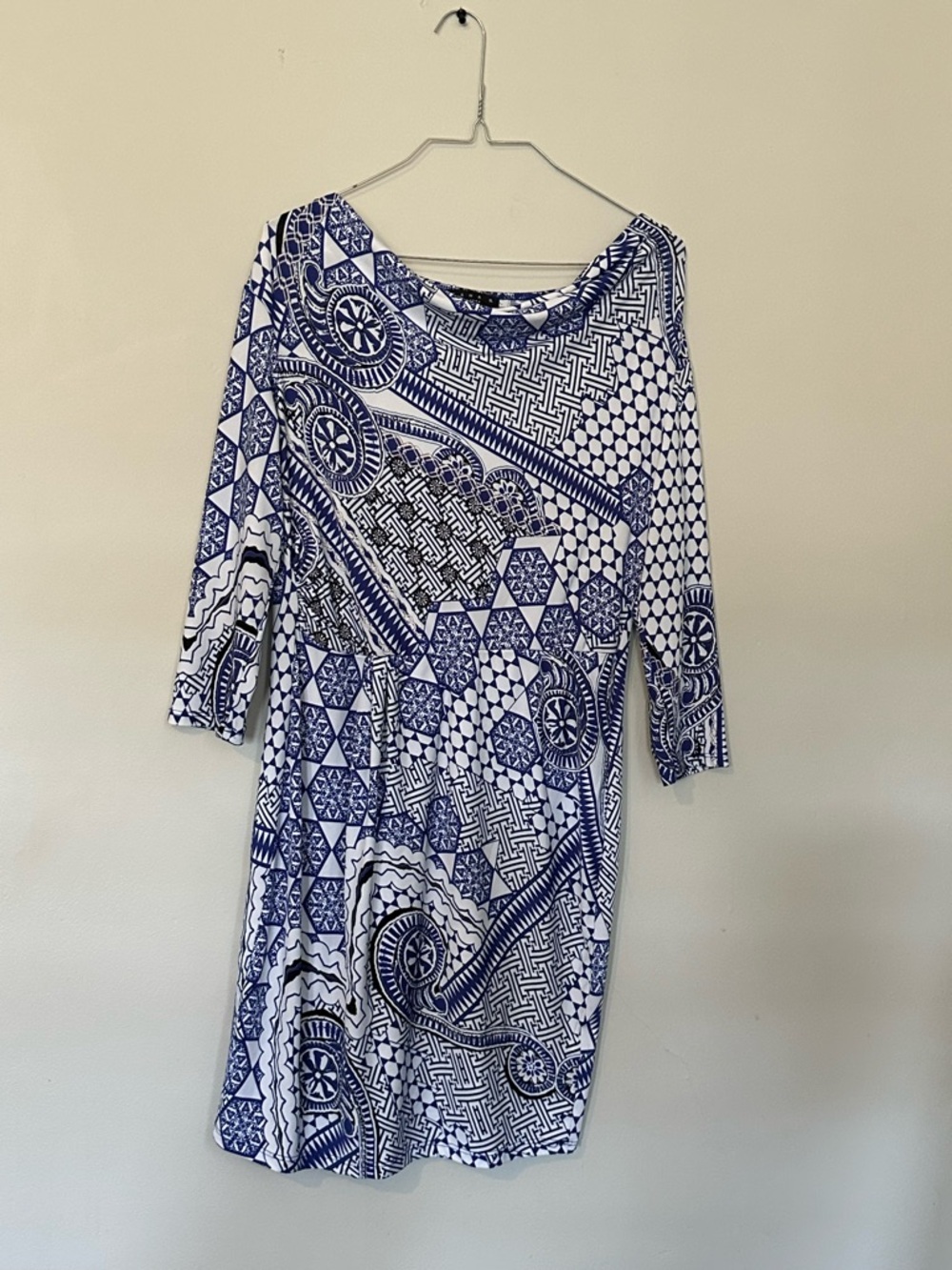 Tiana B. New York geometric paisley 3/4 dress size Large